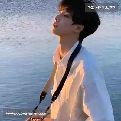 裴允盼